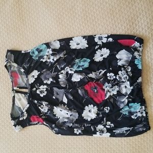 Suzy Shier Floral Blouse